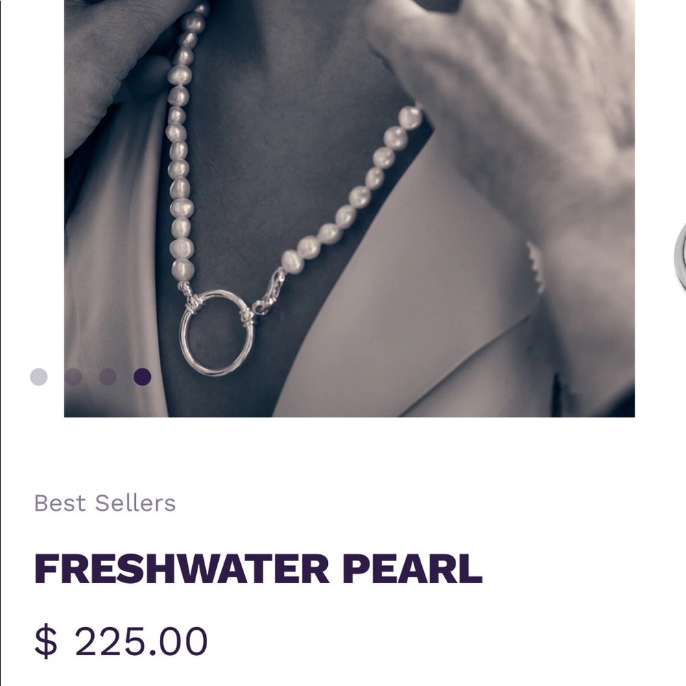 “La Loop” pearl & silver necklace/eyeglass holder